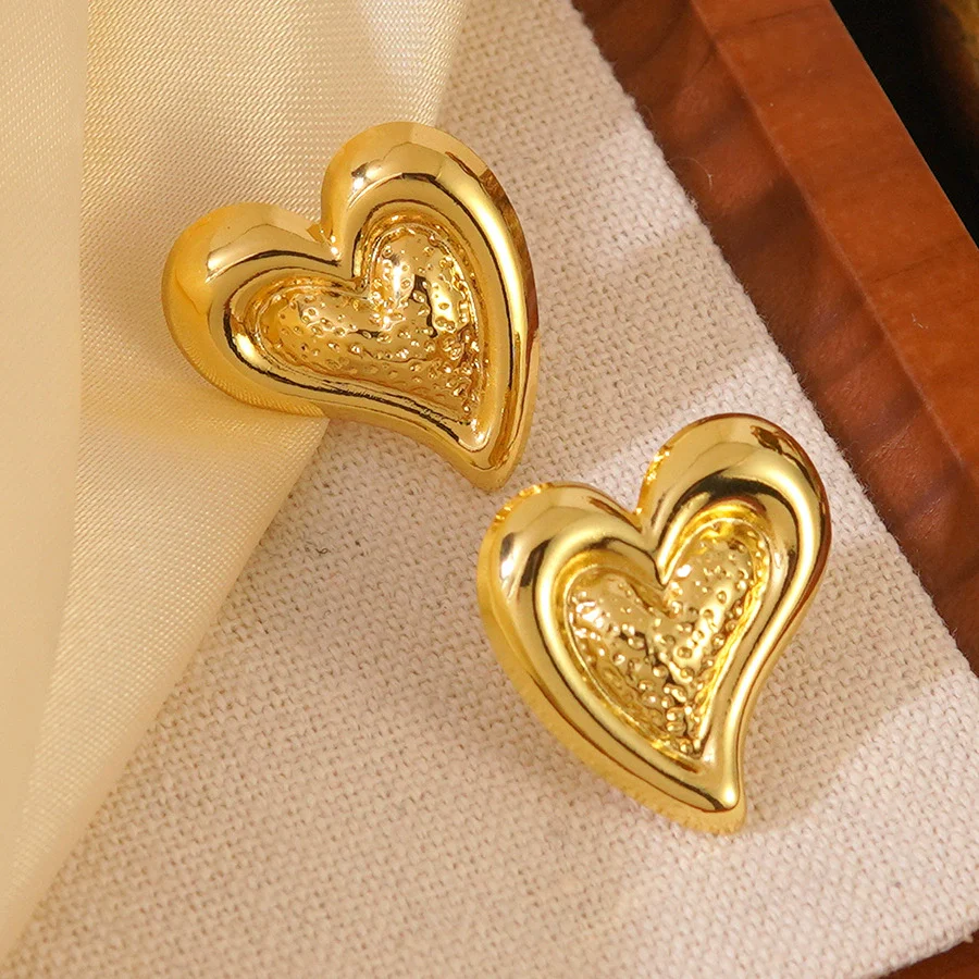 Wholesale Electroplated Ins Style Heart Shaped Stainless Steel Earrings For Women - Image 4