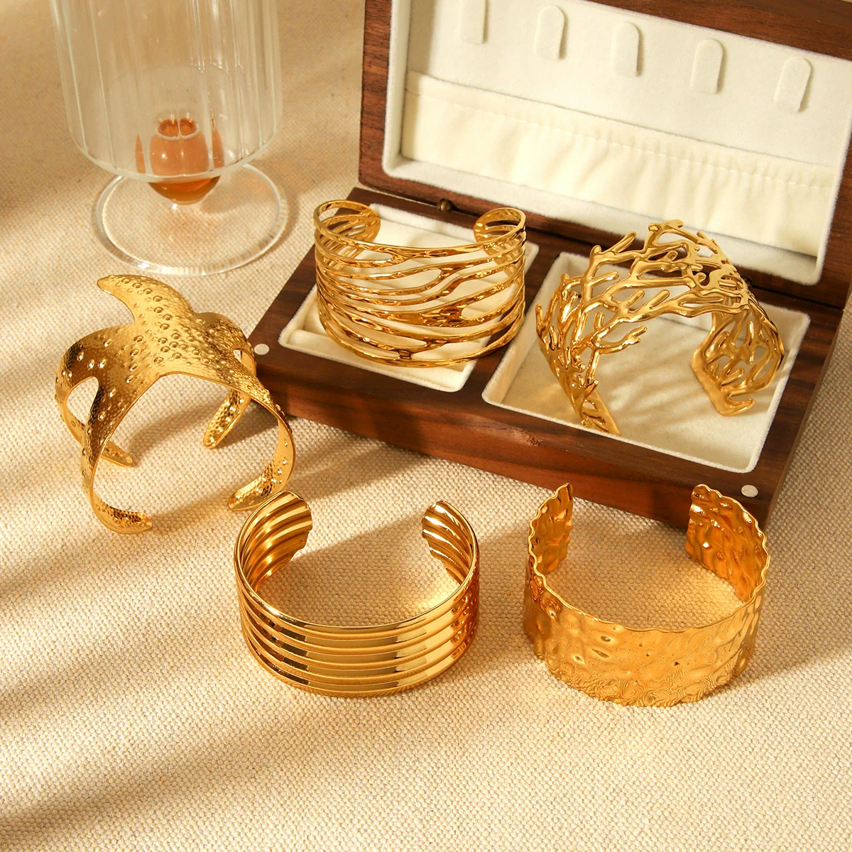 Wholesale Electroplated Stainless Steel Ins Style Bracelet Jewelry Accessories - Image 4