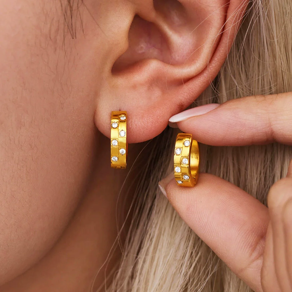 Wholesale Electroplated Titanium Steel And Zircon Geometric Ferris Wheel Inlaid Earrings For Unisex With Ins Style - Image 3