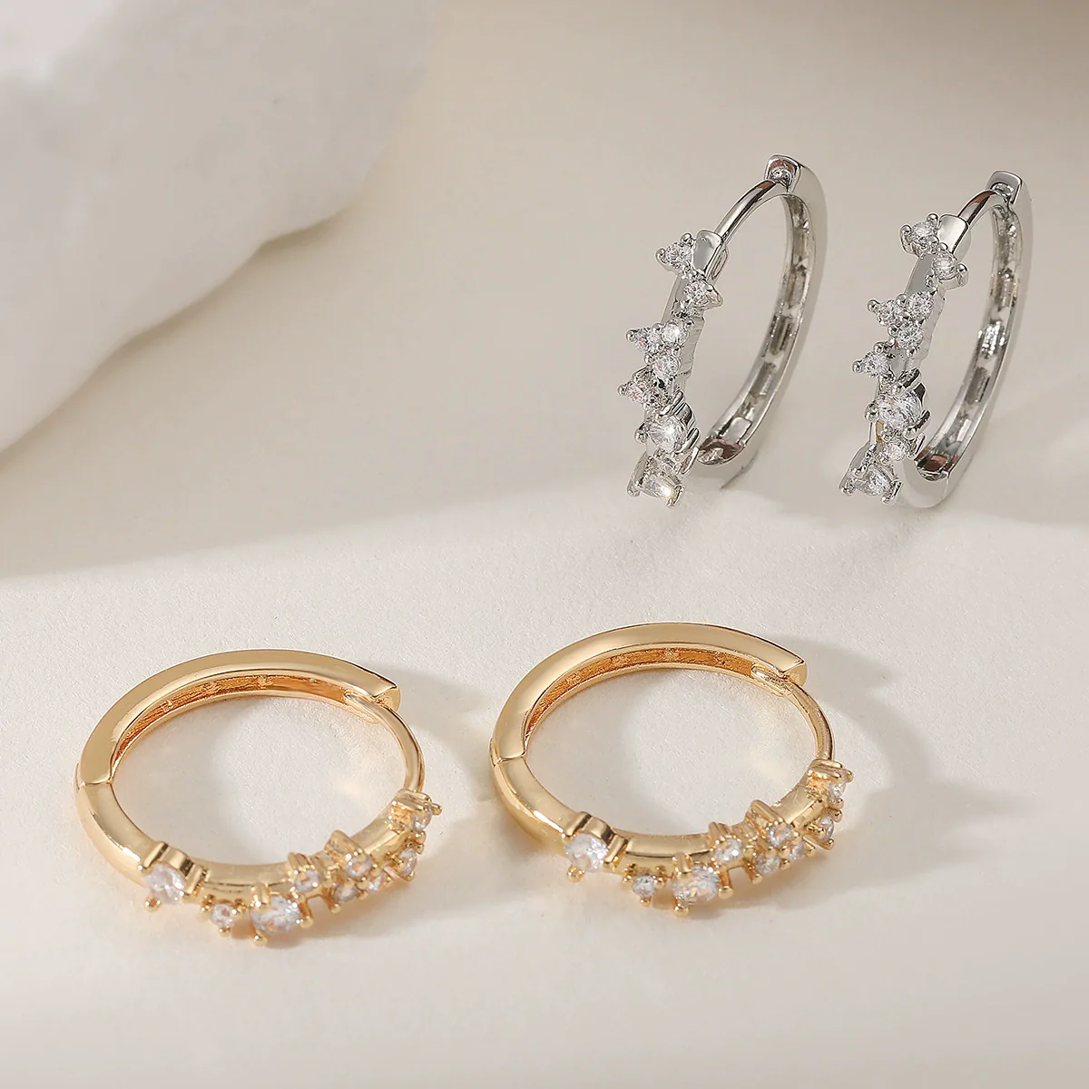 Wholesale Elegant 18K Gold Plated Copper Geometric Earrings For Women