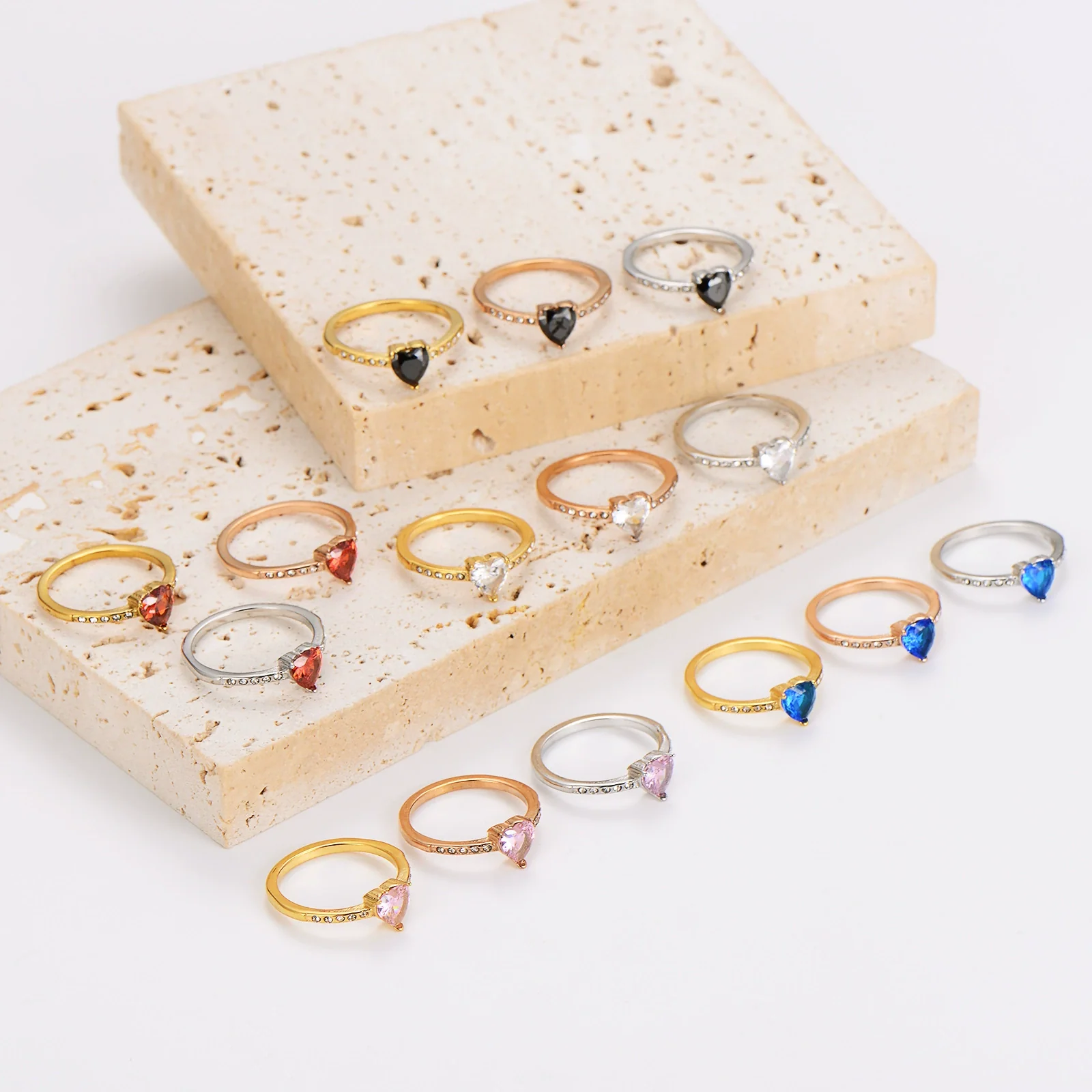 Wholesale Elegant Electroplated Stainless Steel Heart Shape Inlaid Zircon Colored Diamond Ring For Women