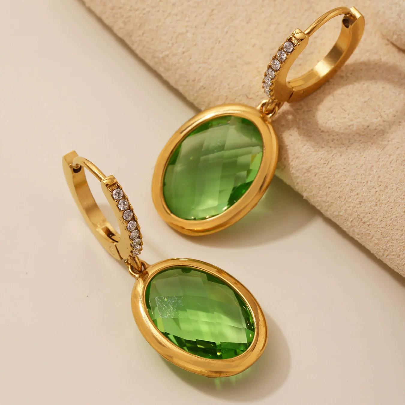 Wholesale Elegant Geometric Vacuum Goldplated Stainless Steel And Czech Glass Earrings For Women - Image 2