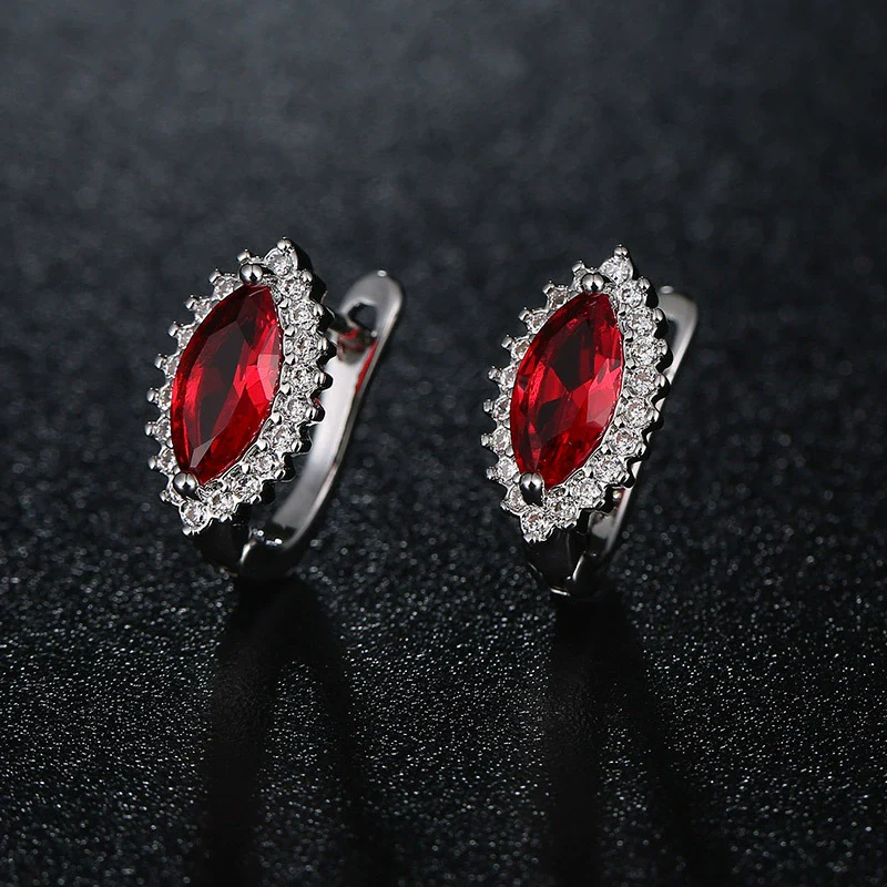 Wholesale Elegant Heart Shaped Inlaid Zircon On Environmental Protection Copper Women's Earrings - Image 2