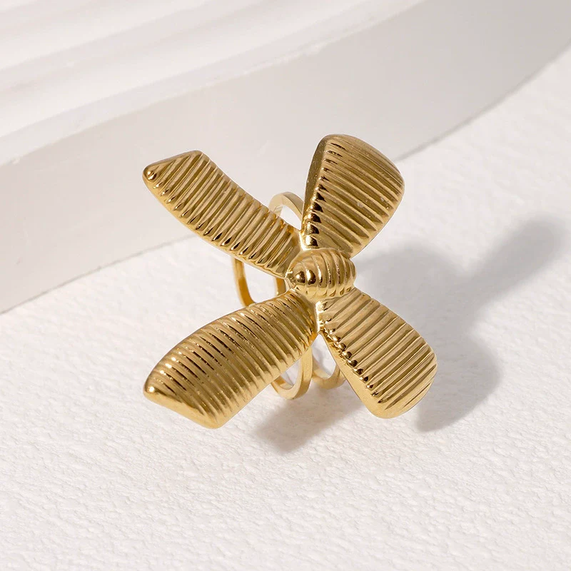 Wholesale Elegant Retro Stainless Steel Electroplated Bow Tie Ring For Women - Image 3