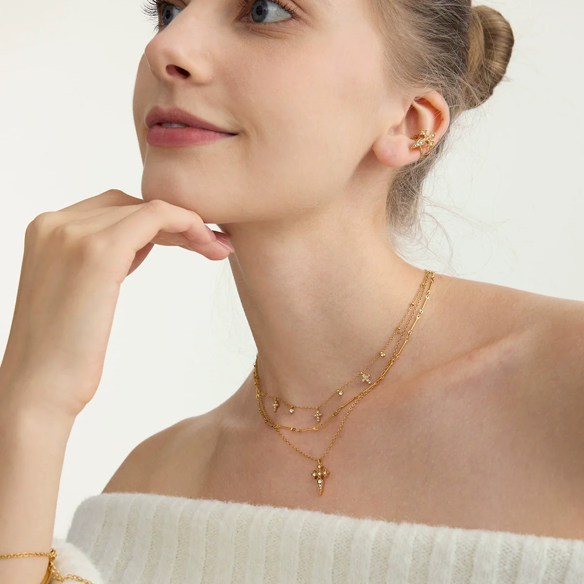 Wholesale Elegant Stainless Steel Jewelry With Cross Crown Roman Numerals Electroplated For Women Earrings Necklaces Bracelets