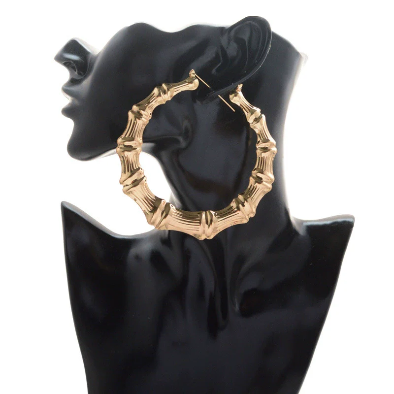 Wholesale Exaggerated Golden Geometric Alloy Hiphop Street Dance Earrings For Women With Electroplating - Image 7