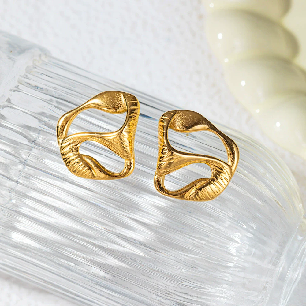 Wholesale Exaggerated Stainless Steel Geometric Joker Irregular Earrings With Electroplating - Image 3