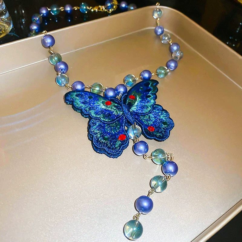 Wholesale Fabric Flower Pearl Diamond Women's Necklace With Sweet Design And Electroplating - Image 15