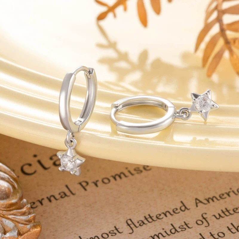 Wholesale Fashion Copper Inlaid Starshaped Zircon Earrings Unisex - Image 3