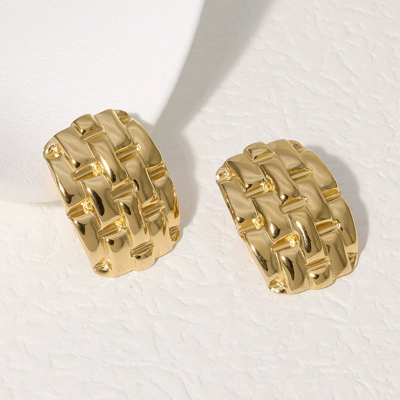 Wholesale Fashion Geometric Stainless Steel 18K Goldplated Earrings For Women - Image 6
