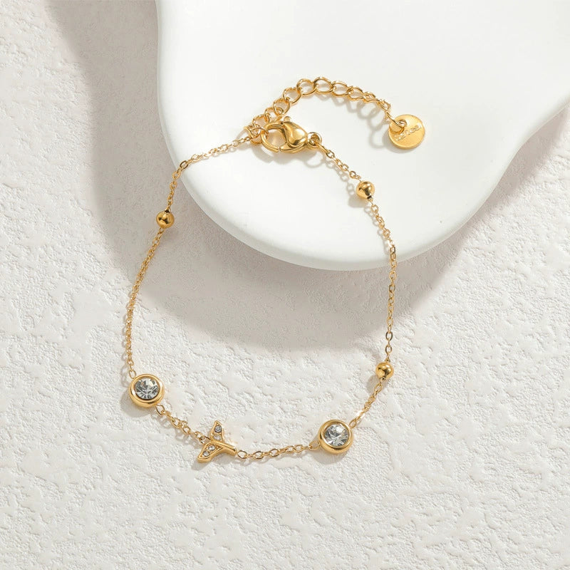Wholesale Fashion Heart Shape Stainless Steel Electroplated Women's Love Bracelet - Image 3