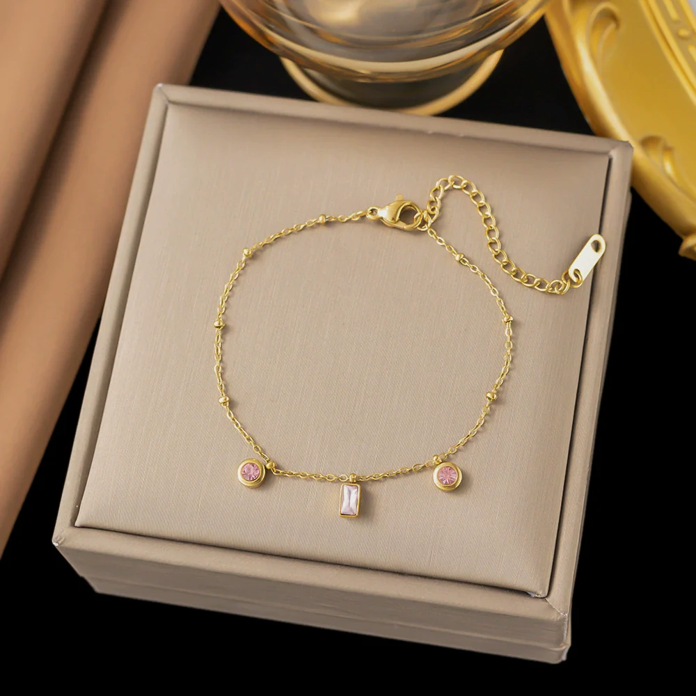 Wholesale Fashion Light Luxury Electroplated Stainless Steel Geometric And Heart Shape Bracelet For Women - Image 9