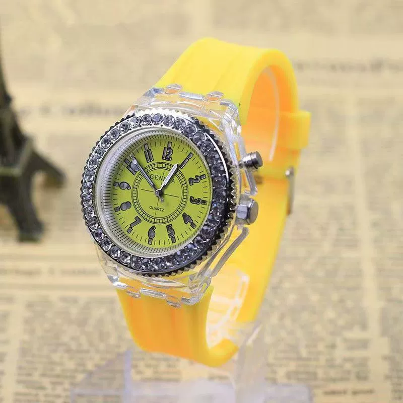 Wholesale Fashion Luminous Quartz Sports Watch Plastic Case Silicone Strap Stainless Steel Buckle Round Dial - Image 13