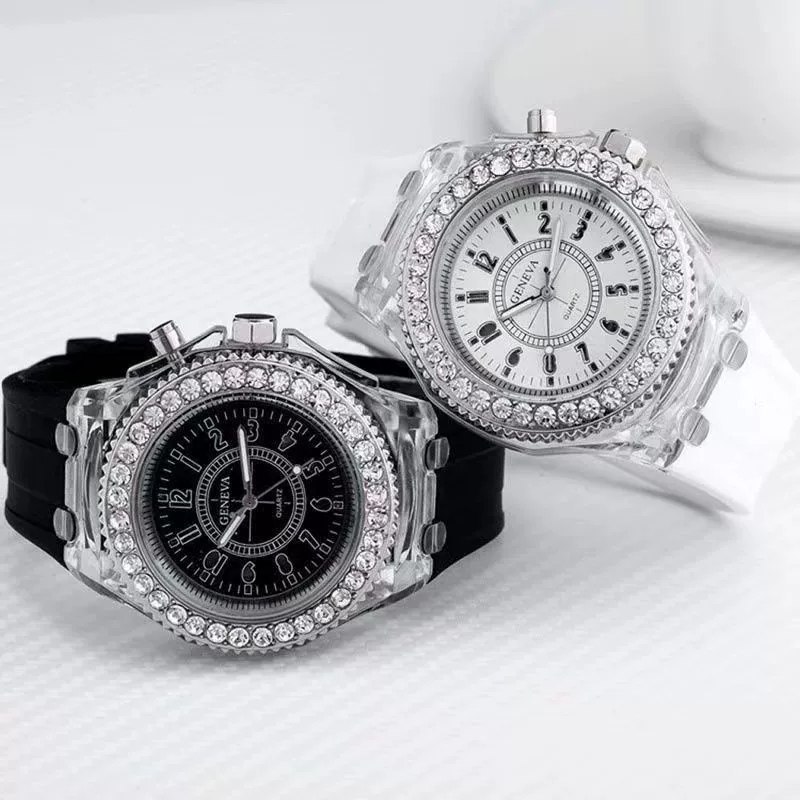 Wholesale Fashion Luminous Quartz Sports Watch Plastic Case Silicone Strap Stainless Steel Buckle Round Dial - Image 2
