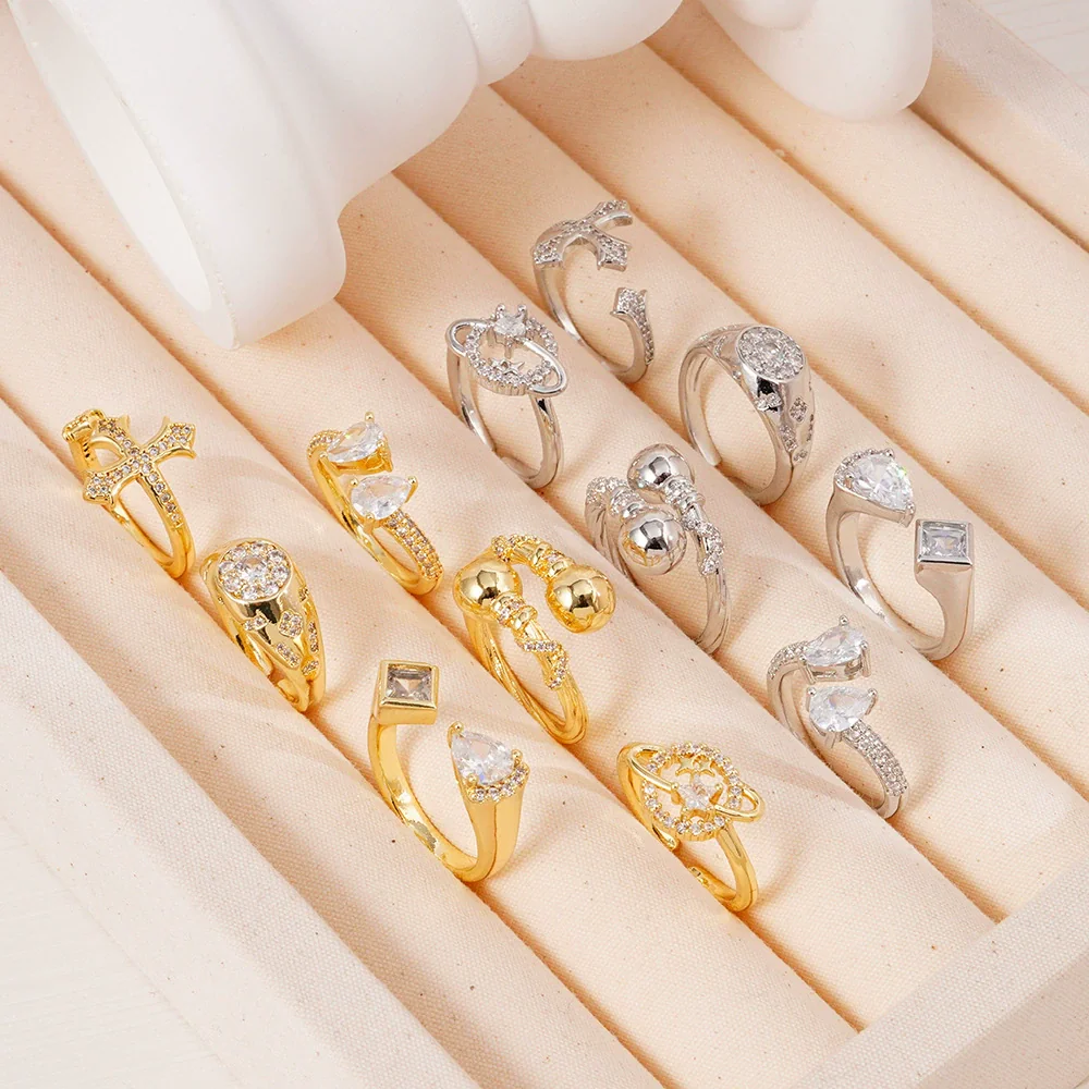 Wholesale Fashion Retro Simple Love Copper Ring Inlaid Zircon With Geometric Pattern And Electroplating For Women