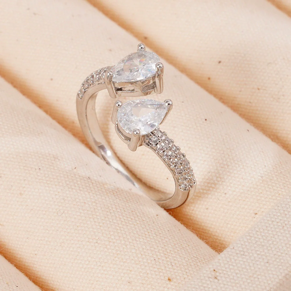 Wholesale Fashion Retro Simple Love Copper Ring Inlaid Zircon With Geometric Pattern And Electroplating For Women - Image 15