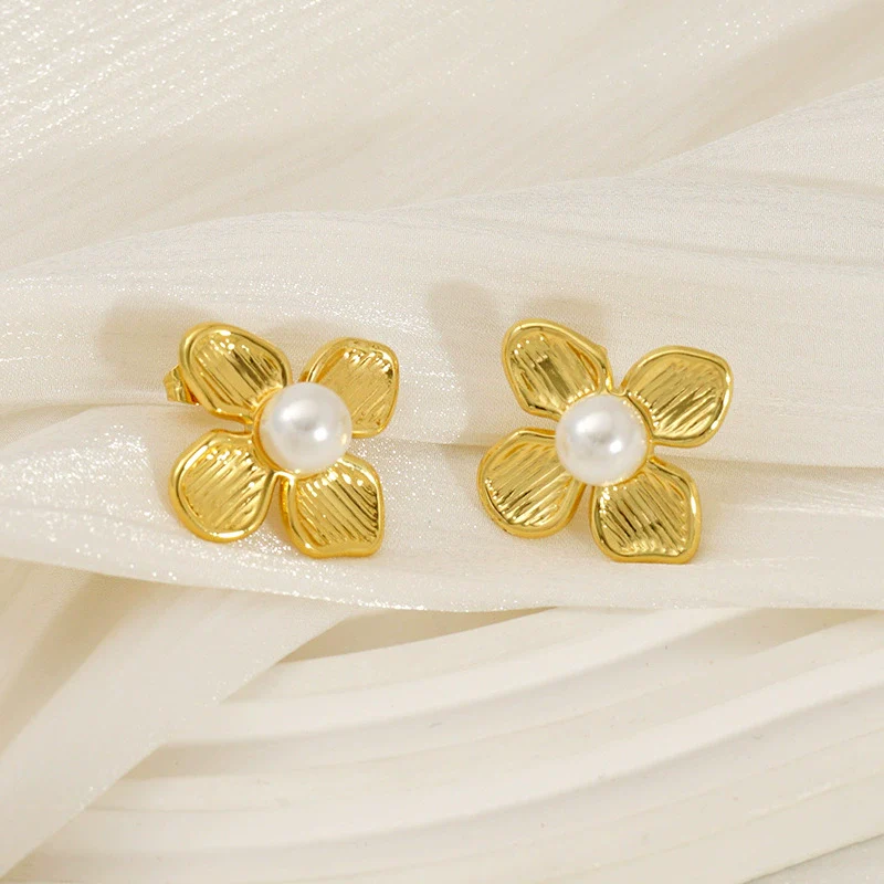 Wholesale Fashion 316L Stainless Steel Flower Earrings With Electroplating For Women - Image 3