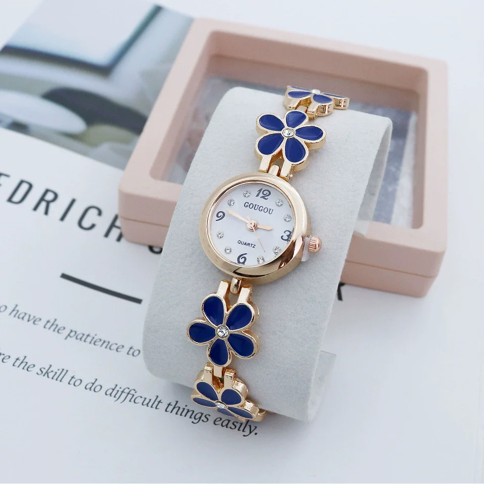 Wholesale Female Student Fashionable Alloy Bracelet Watch With Round Dial And Printed Logo - Image 6