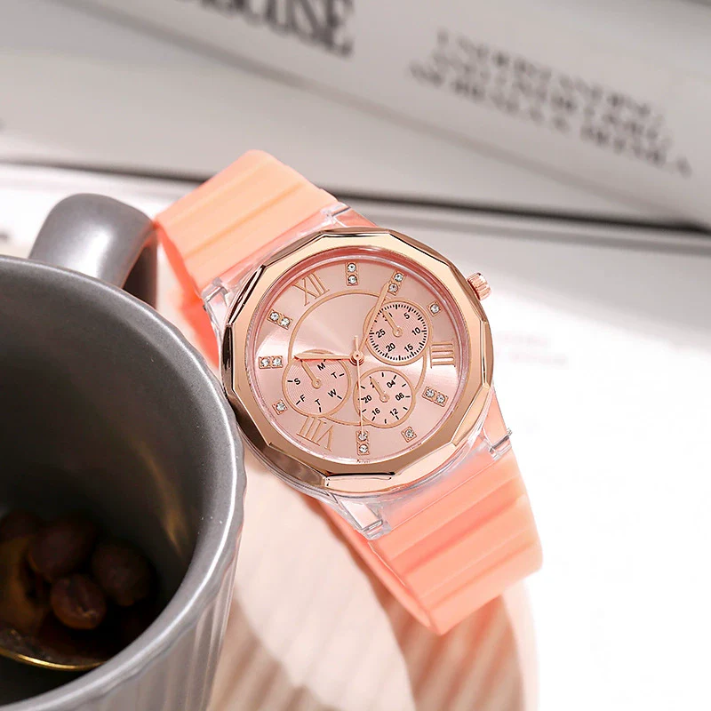 Wholesale Female Students' Fashion Silicone Watch With Rhinestones Round Dial And Sapphire Crystal Glass Mirror Luxury Leisure Style