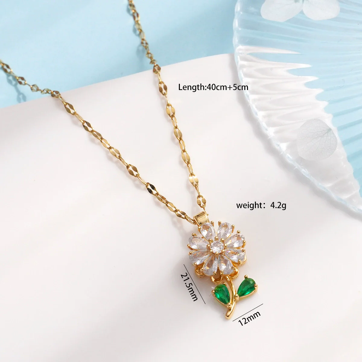 Wholesale Female Titanium Steel And Copper Ochain Necklace With Microinlaid Zircon Rotating Flower Pendant Light Luxury Style Electroplating Treatment - Image 6