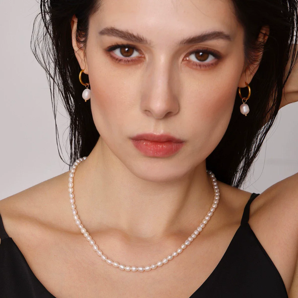 Wholesale Ferris Wheel Elegant Freshwater Pearl And Stainless Steel Electroplated Necklace Bracelet Earrings Set For Women - Image 4
