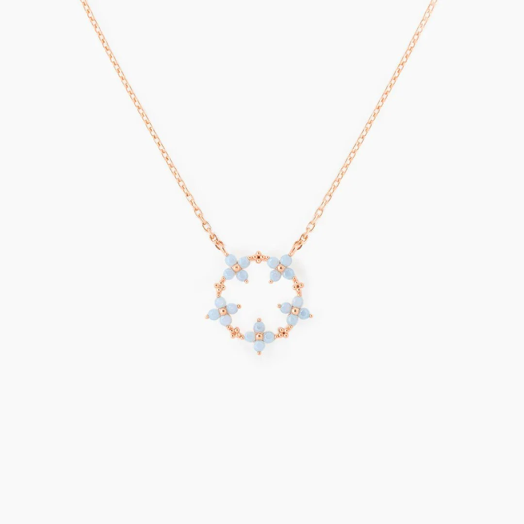 Wholesale Flower Style Brass Plated 18K Gold Color Pendant Necklace For Women - Image 5
