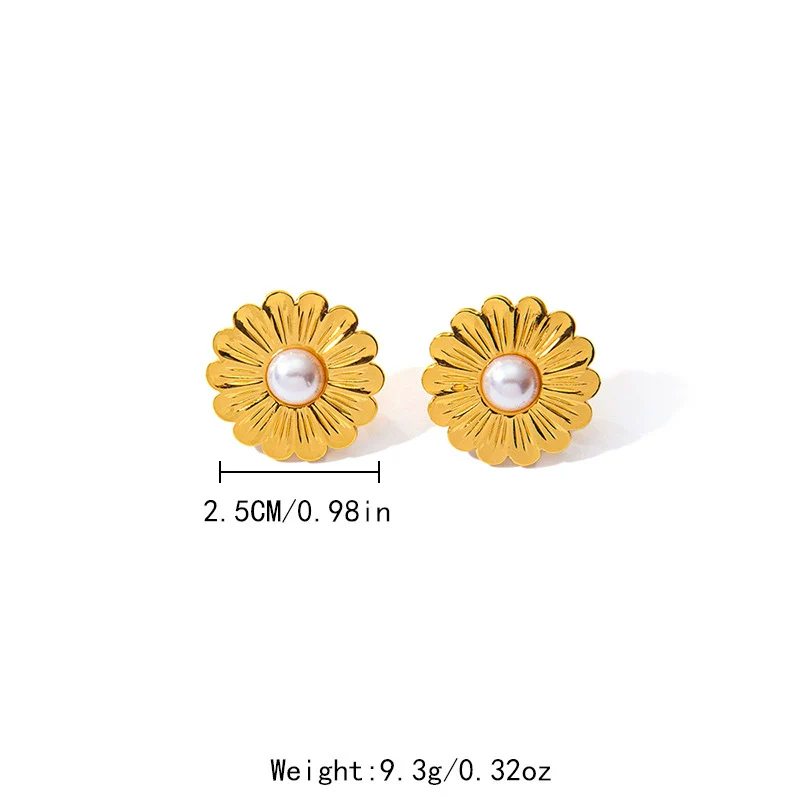 Wholesale French Retro Stainless Steel Flower Pearl Ear Studs For Women With Electroplating - Image 6
