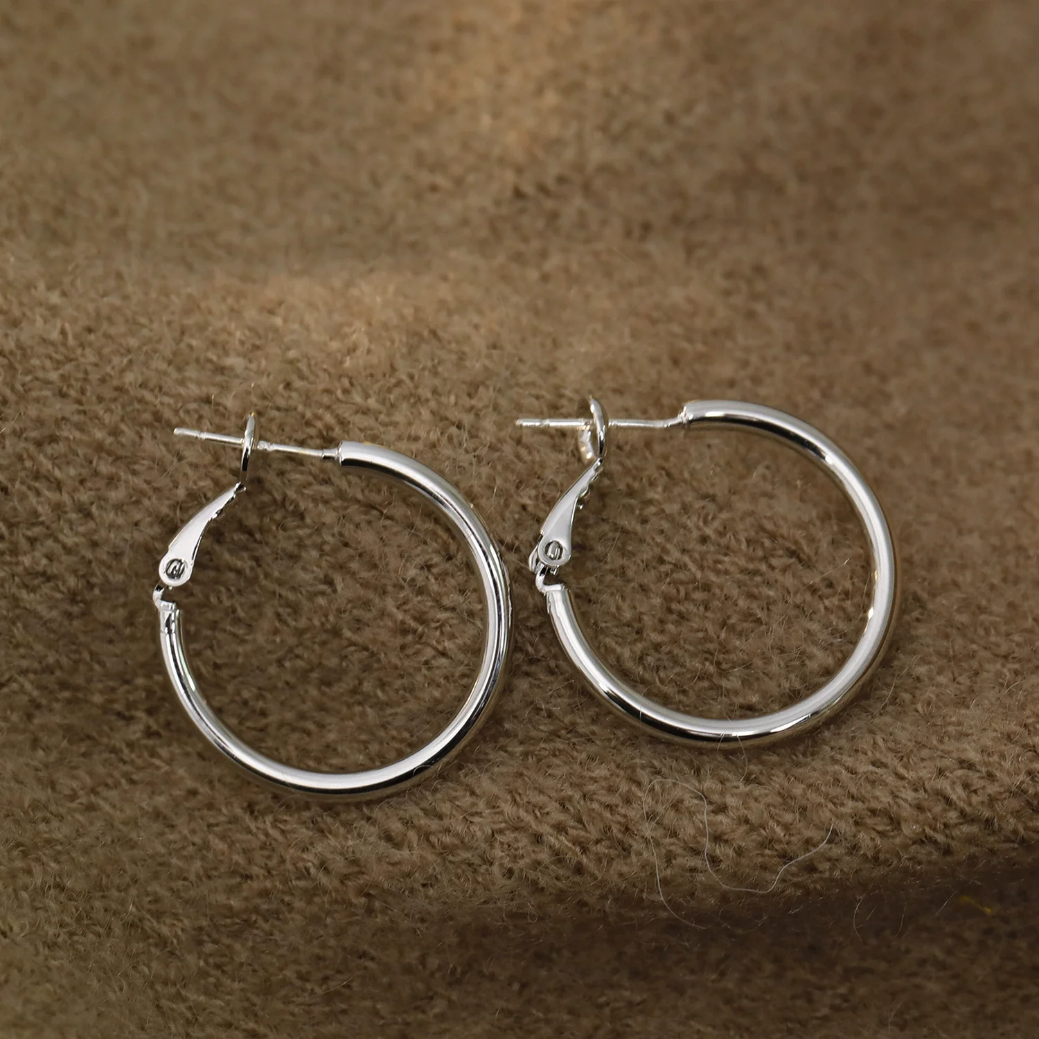 Wholesale Geometric Copper Star With Thin Round Ring Women's Earrings Electroplated - Image 4