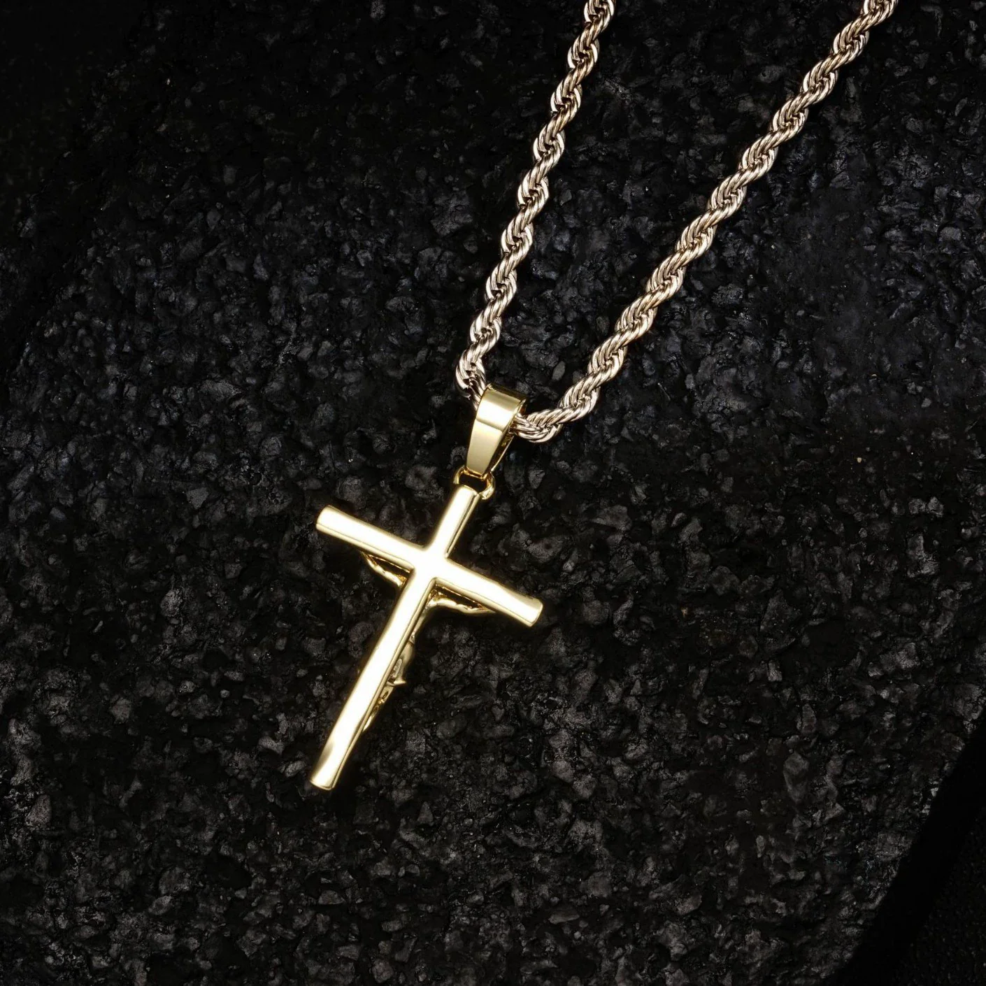 Wholesale Geometric Cross Copper Gold Plated Jewelry Necklace For Men And Women - Image 3