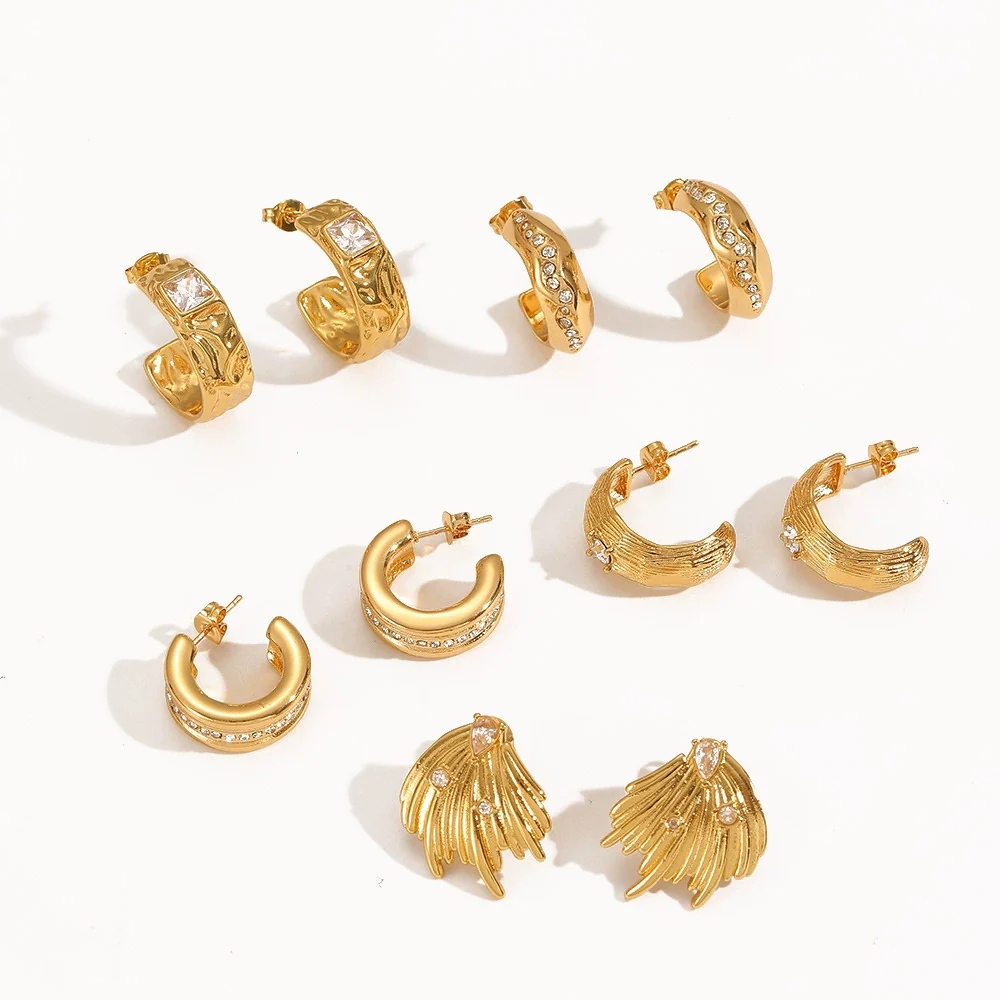 Wholesale Geometric Cshaped Diamondencrusted Stainless Steel Earrings For Women With Pvd Furnace Vacuum Real Gold Plating - Image 4