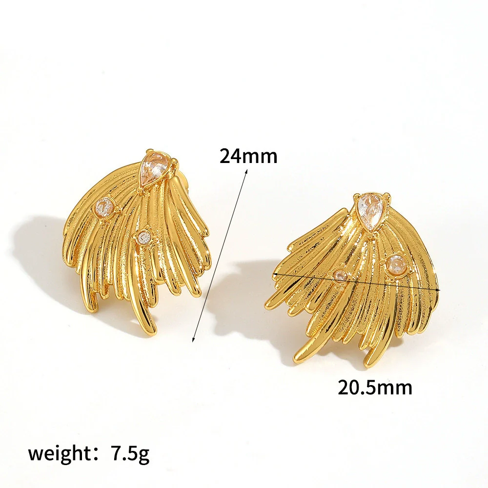 Wholesale Geometric Cshaped Diamondencrusted Stainless Steel Earrings For Women With Pvd Furnace Vacuum Real Gold Plating - Image 8