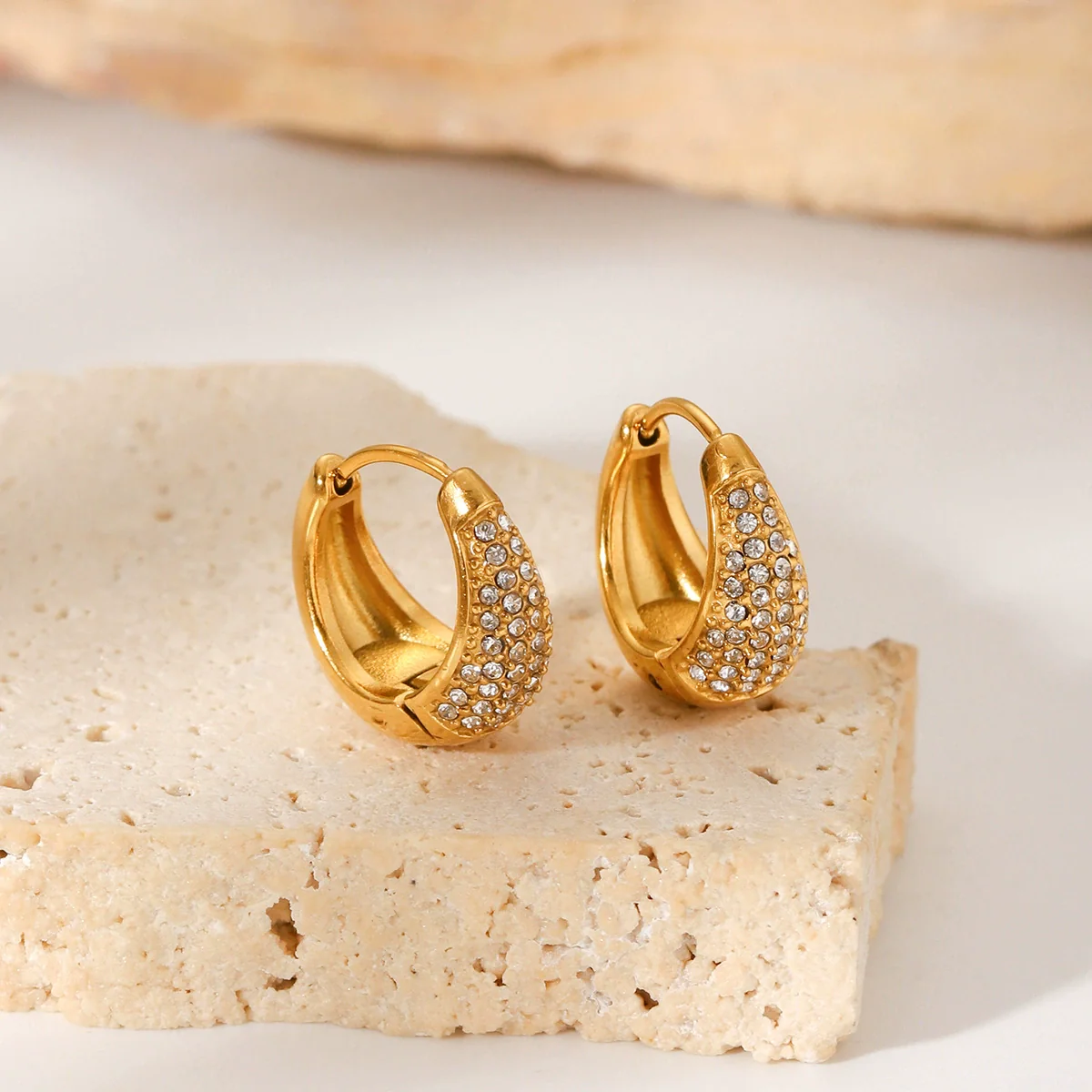 Wholesale Geometric Electroplated 18K Gold Stainless Steel Diamond Earrings For Women