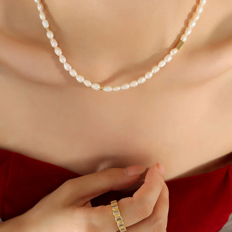 Wholesale Geometric Ferris Wheel Freshwater Pearl Necklace With Titanium Steel Gold Plated Chain For Women - Image 3