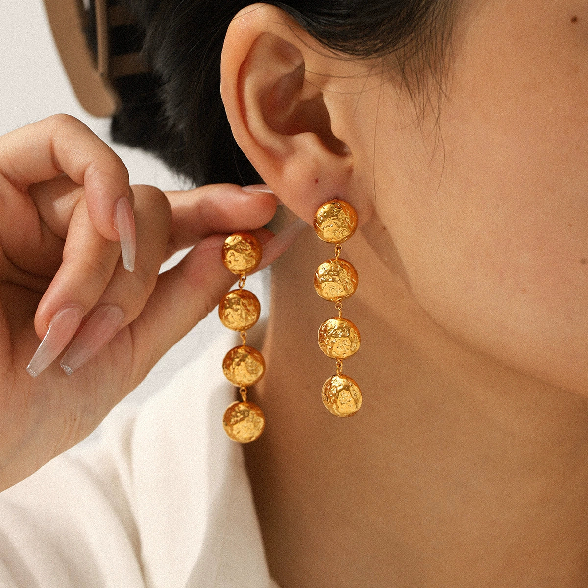 Wholesale Geometric Hammered Pattern 18K Gold Electroplated Stainless Steel Tassel Earrings For Women
