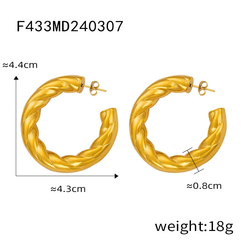 Wholesale Geometric Hollow Ushaped Electroplated Titanium Steel Earrings For Women - Image 6