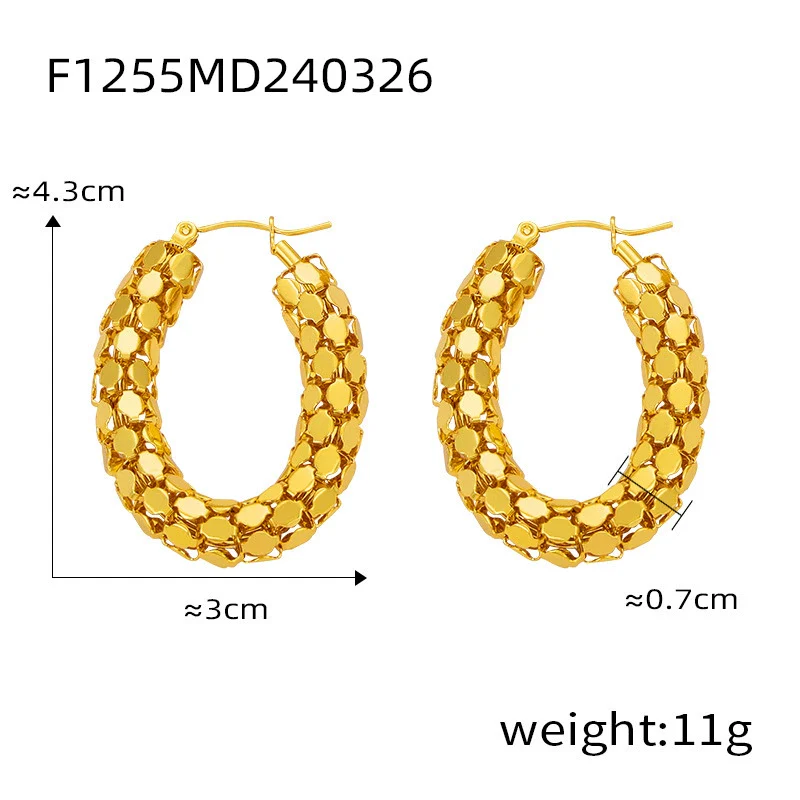 Wholesale Geometric Hollow Ushaped Electroplated Titanium Steel Earrings For Women - Image 8