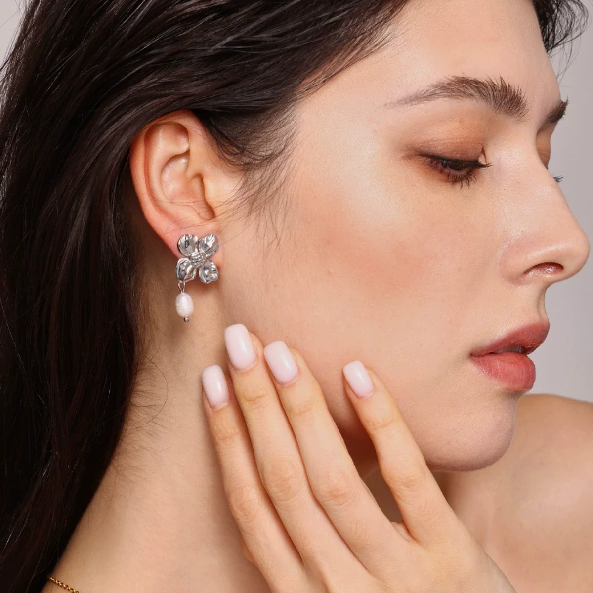 Wholesale Geometric Light Luxury Freshwater Pearl And Titanium Steel Gold Plated Tassel Earrings For Women - Image 4