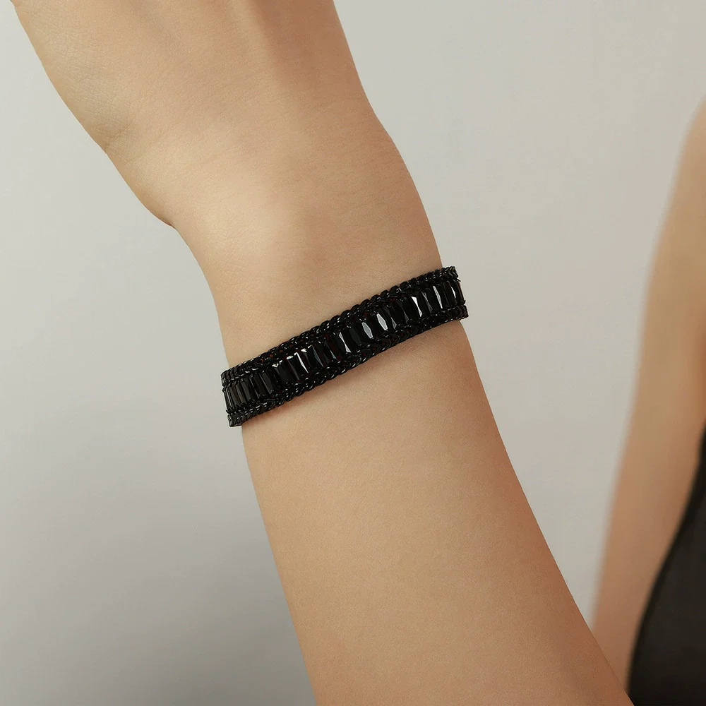 Wholesale Geometric Pattern Inlaid Zircon Goldplated Titanium Steel Bracelet For Women - Image 7