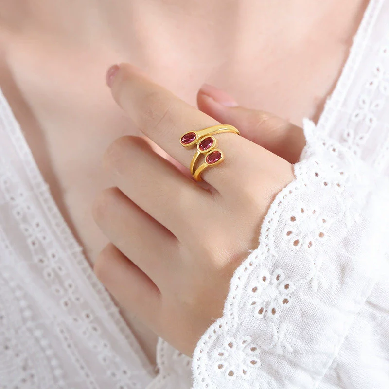 Wholesale Geometric Retro Small Color Glass Stone Inlaid Layered Stitching Electroplated Titanium Steel Open Ring Unisex - Image 7