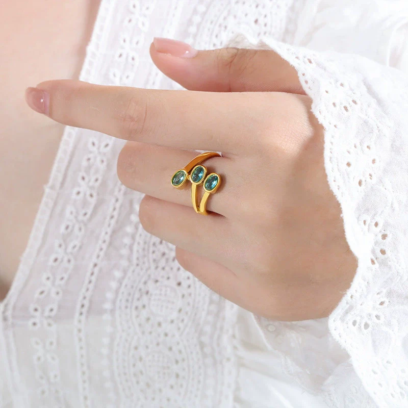 Wholesale Geometric Retro Small Color Glass Stone Inlaid Layered Stitching Electroplated Titanium Steel Open Ring Unisex - Image 8