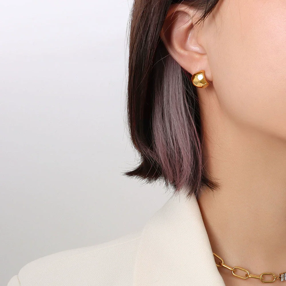 Wholesale Geometric Rhombus Textured Titanium Steel 18K Gold Plated Earrings