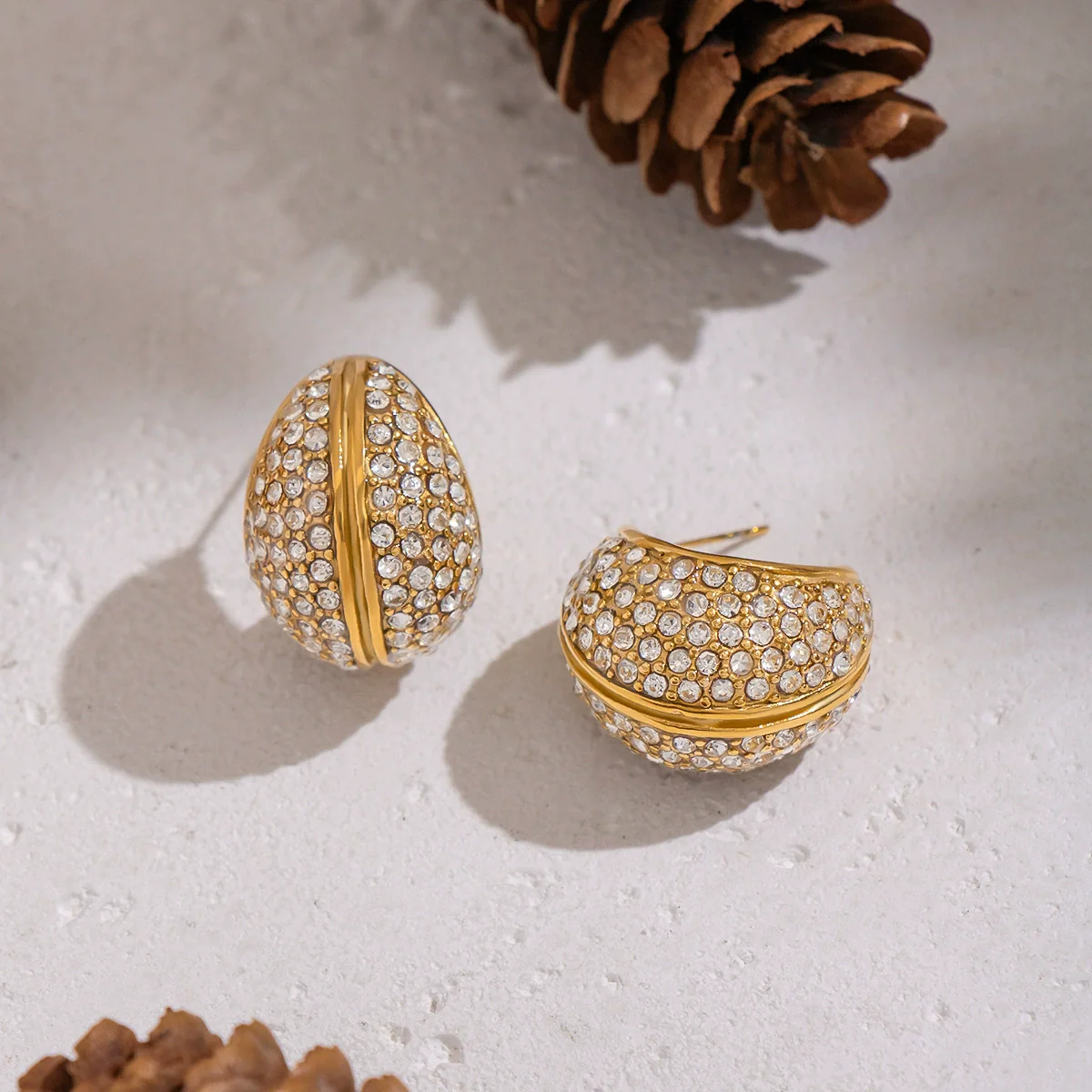 Wholesale Geometric Ringshaped Inlaid Rhinestone Stainless Steel Earrings With Pvd Furnace Vacuum Real Gold Plating For Women