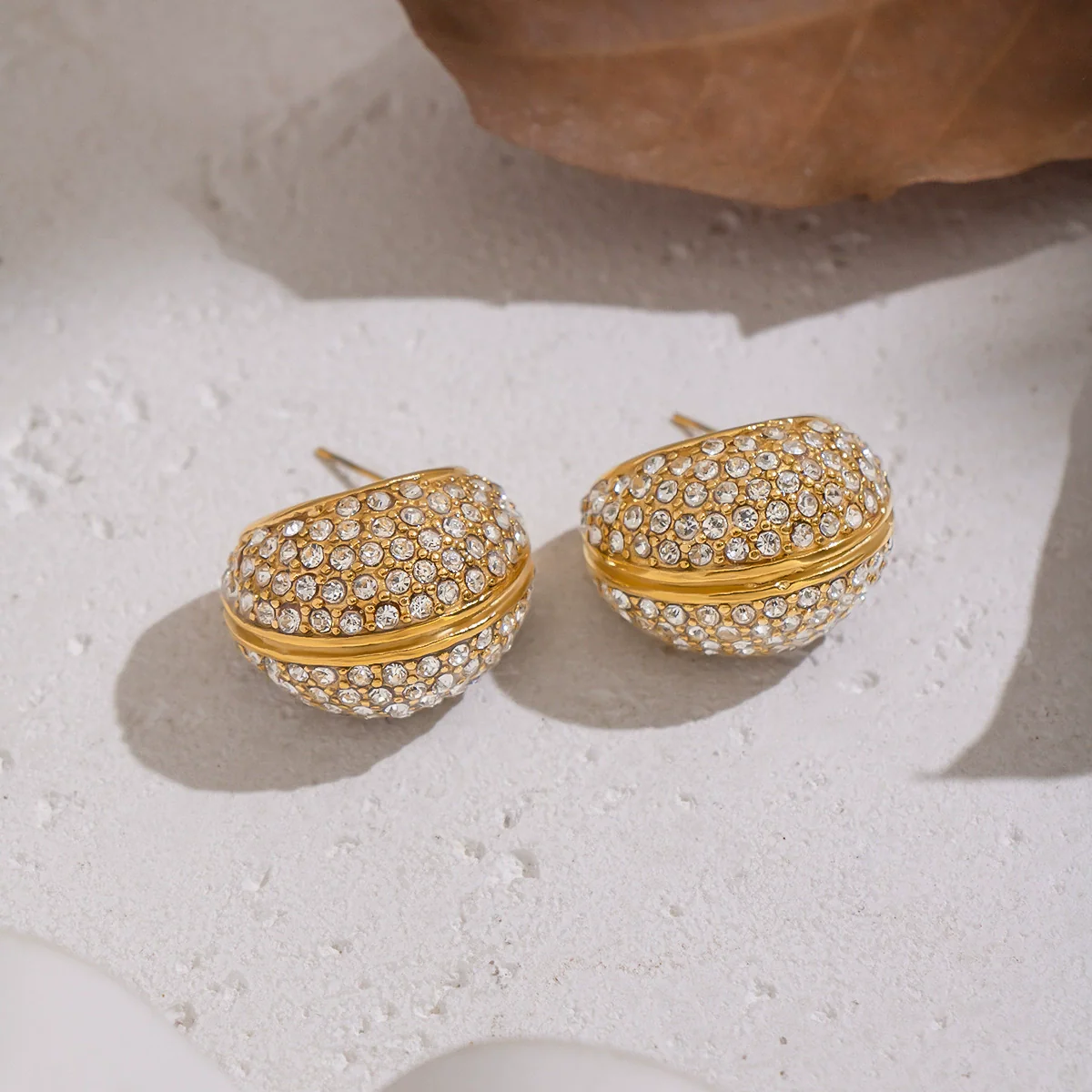 Wholesale Geometric Ringshaped Inlaid Rhinestone Stainless Steel Earrings With Pvd Furnace Vacuum Real Gold Plating For Women - Image 2