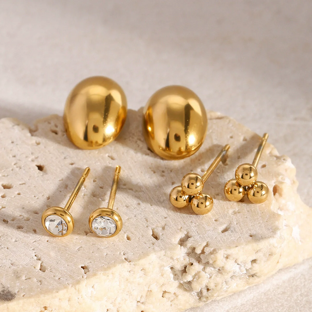 Wholesale Geometric Stainless Steel 18K Goldplated Circular Zircon Earrings For Unisex