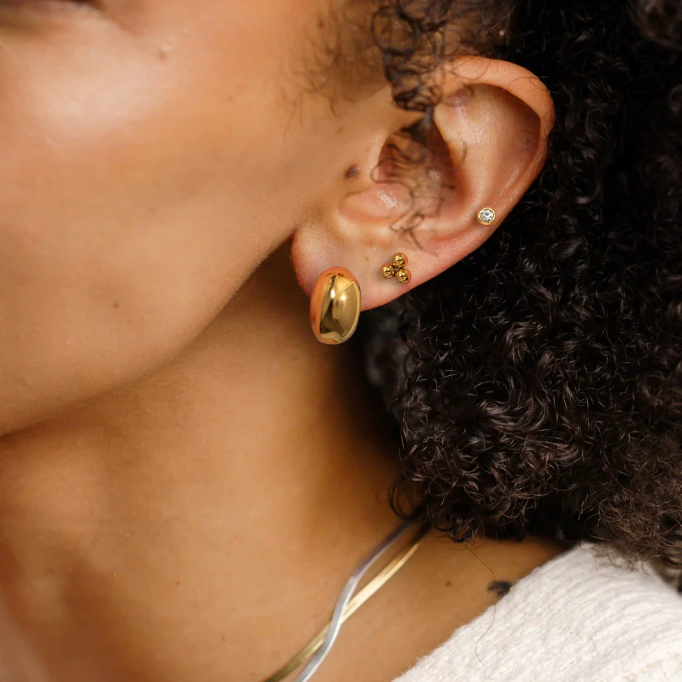 Wholesale Geometric Stainless Steel 18K Goldplated Circular Zircon Earrings For Unisex - Image 2