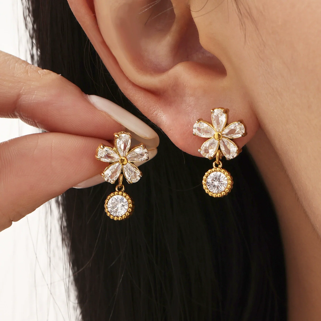 Wholesale Geometric Stainless Steel And Zircon Electroplated Five Leaf Flower Water Drop Ferris Wheel Earrings For Women - Image 2