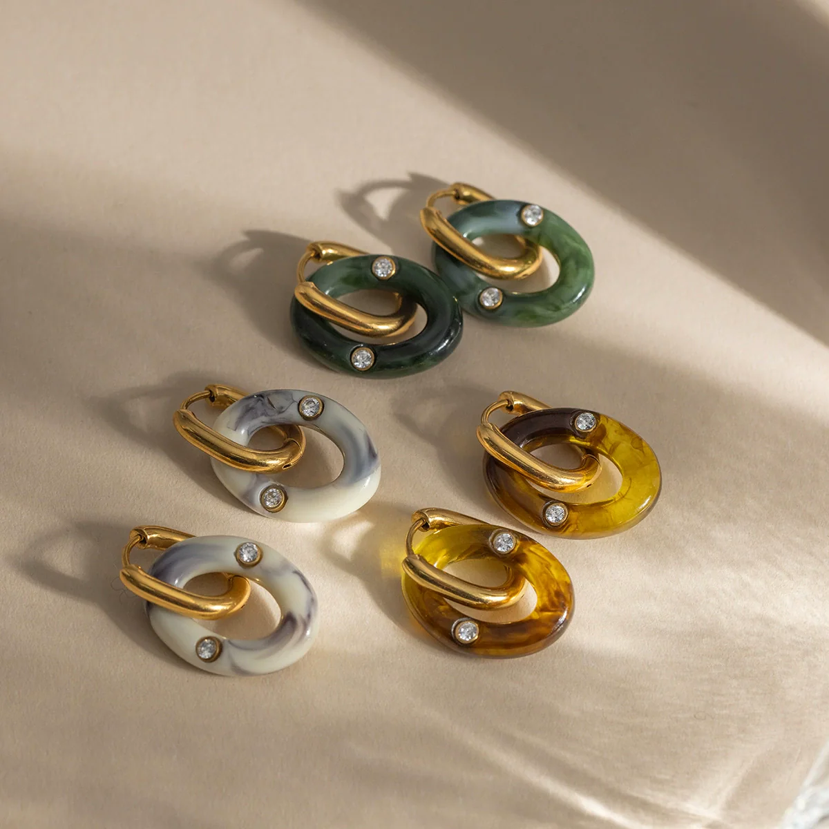 Wholesale Geometric Stainless Steel Electroplated Hoop Earrings For Women - Image 2