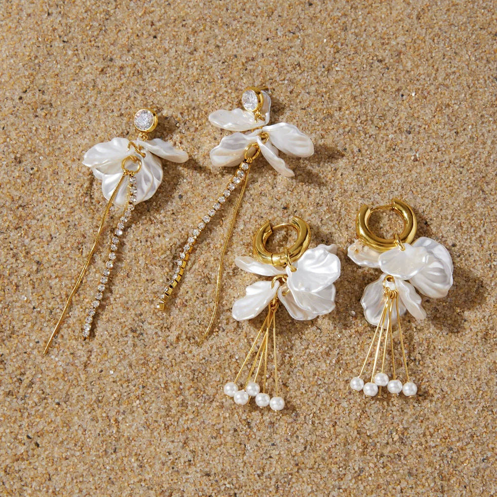 Wholesale Geometric Stainless Steel Electroplated Plants Flowers Style Tassel Earrings For Women - Image 4