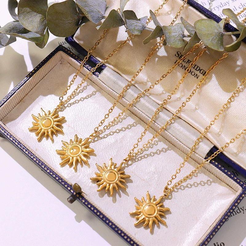 Wholesale Geometric Titanium Steel Goldplated Sun Pendant Necklace For Unisex - Image 2