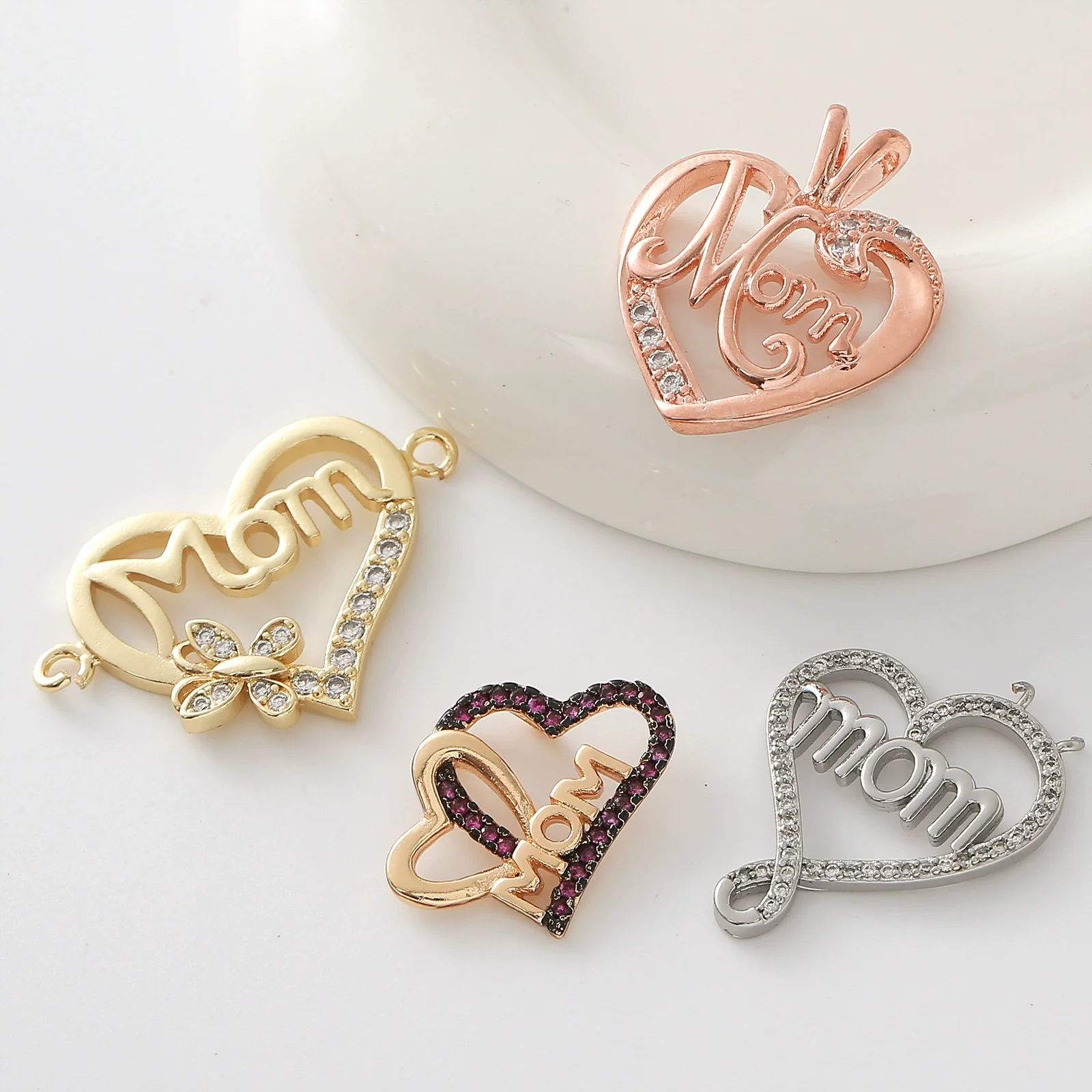 Wholesale Gold Plated Copper Heart Pendant Jewelry Accessories For Women - Image 4